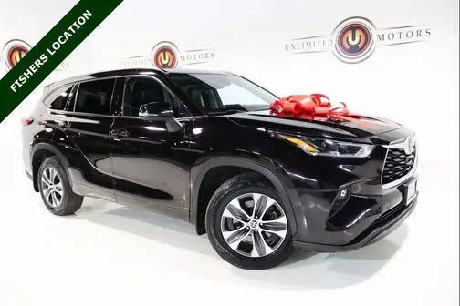 2021 Toyota Highlander XLE AWD photo