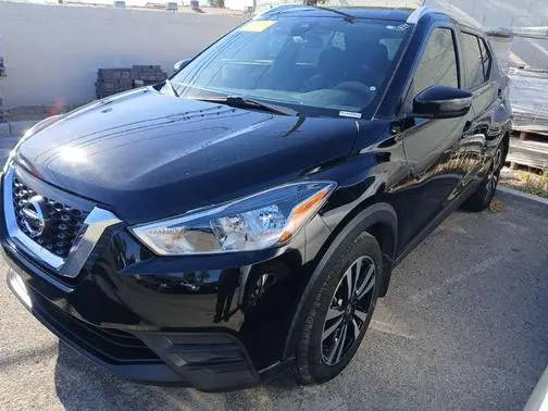 2020 Nissan Kicks SV FWD photo