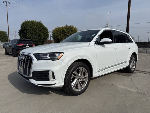 2021 Audi Q7 Premium AWD photo