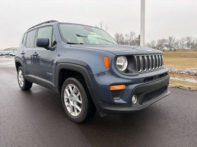 2020 Jeep Renegade Latitude 4WD photo