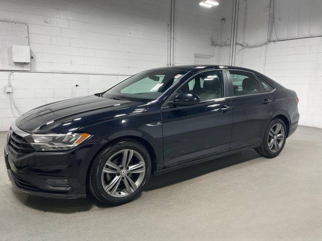 2020 Volkswagen Jetta R-Line FWD photo