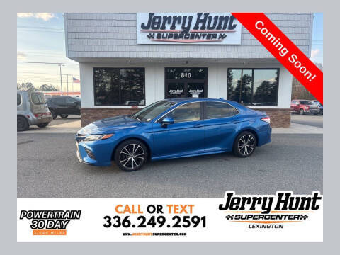 2020 Toyota Camry SE FWD photo