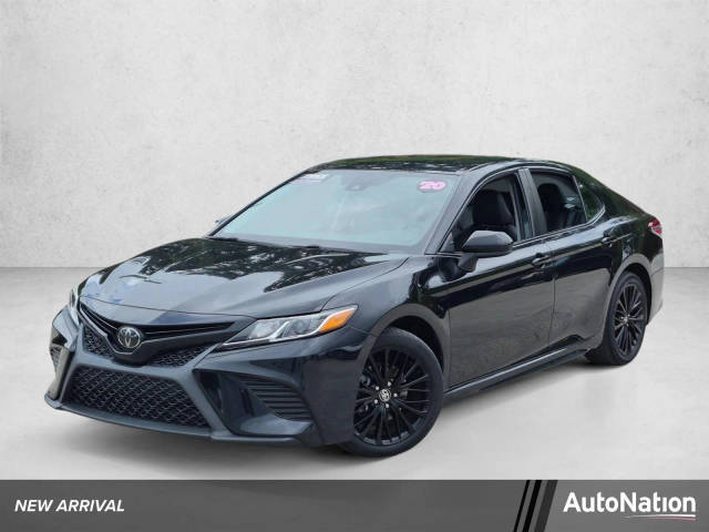 2020 Toyota Camry SE Nightshade FWD photo