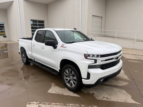 2020 Chevrolet Silverado 1500 RST 4WD photo