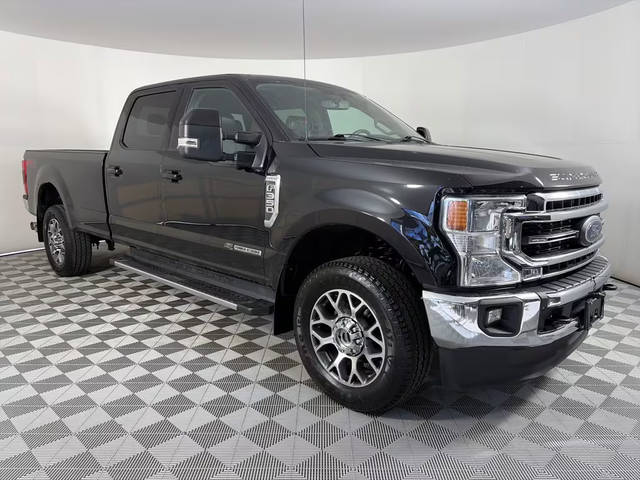 2020 Ford F-350 Super Duty LARIAT 4WD photo