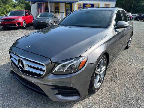 2018 Mercedes-Benz E-Class E 300 RWD photo