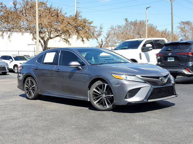 2020 Toyota Camry XSE FWD photo