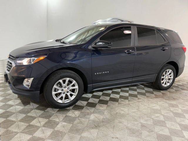 2020 Chevrolet Equinox LS FWD photo