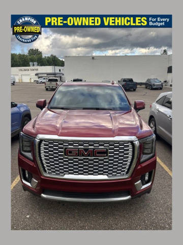 2021 GMC Yukon Denali 4WD photo