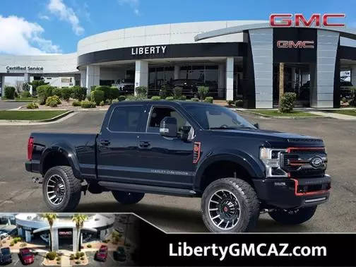 2020 Ford F-250 Super Duty LARIAT 4WD photo