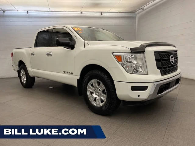 2021 Nissan Titan SV RWD photo