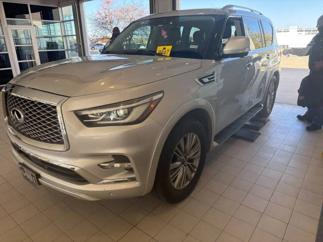 2020 Infiniti QX80 LUXE RWD photo
