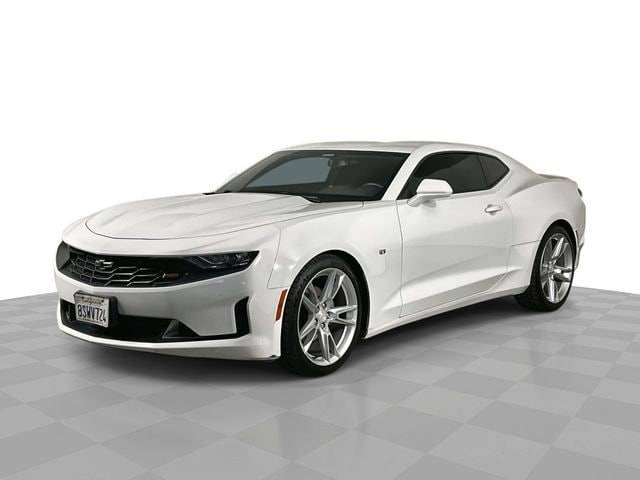 2021 Chevrolet Camaro 1LT RWD photo
