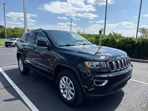 2021 Jeep Grand Cherokee Laredo E 4WD photo