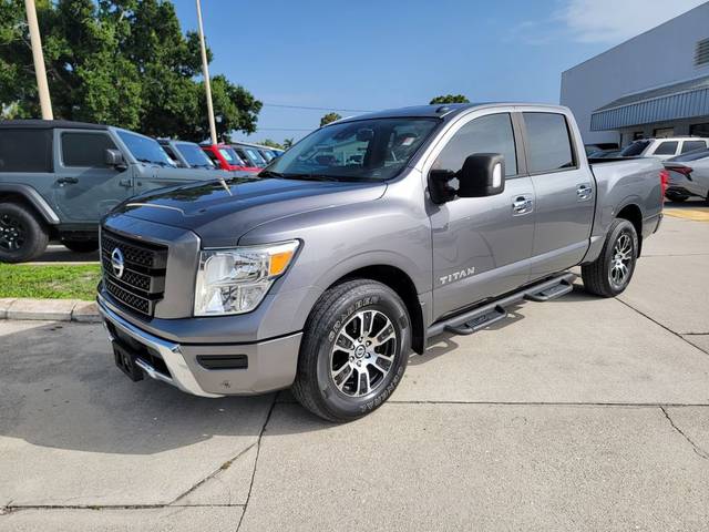 2021 Nissan Titan SV RWD photo