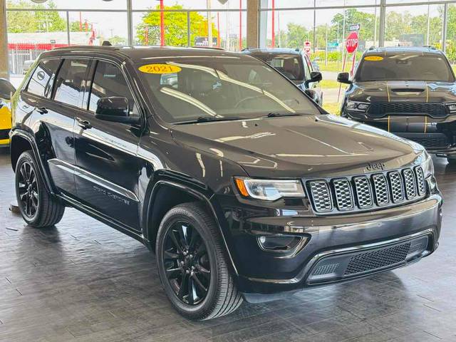 2021 Jeep Grand Cherokee Laredo X 4WD photo