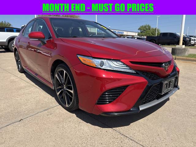 2020 Toyota Camry XSE FWD photo