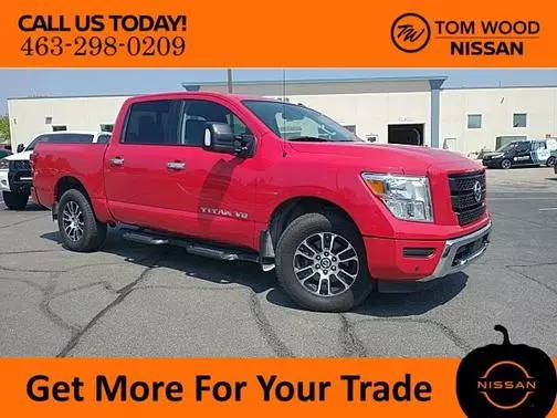 2021 Nissan Titan SV 4WD photo