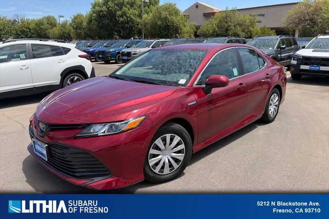 2020 Toyota Camry Hybrid LE FWD photo