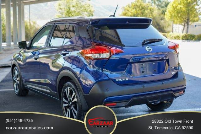 2020 Nissan Kicks SR FWD photo