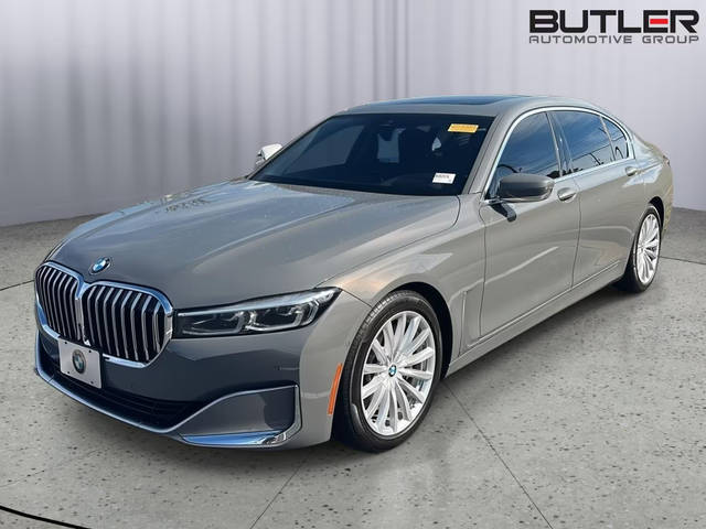 2020 BMW 7 Series 740i RWD photo
