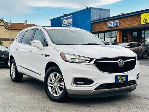 2020 Buick Enclave Essence AWD photo