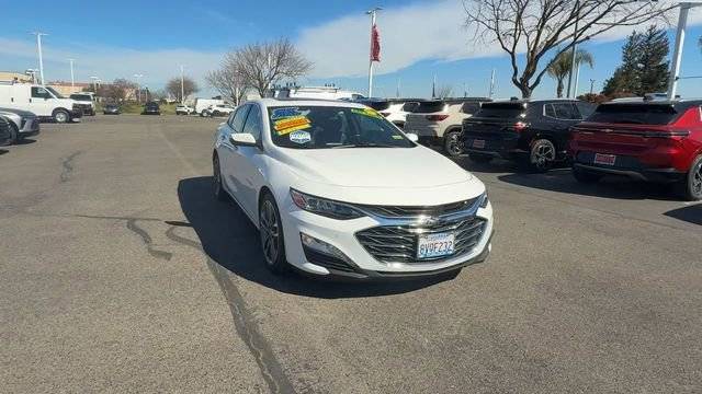 2021 Chevrolet Malibu Premier FWD photo