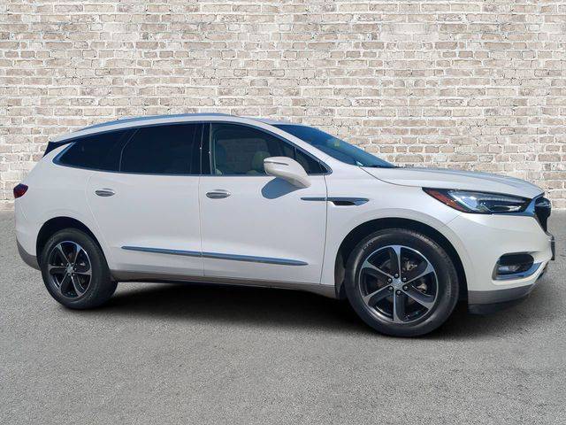 2020 Buick Enclave Essence AWD photo