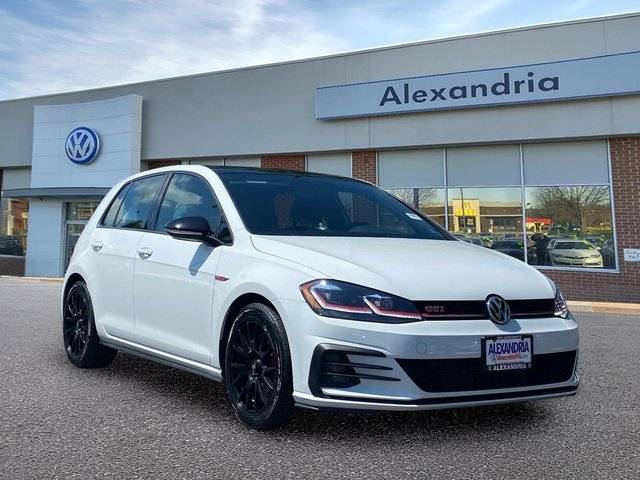 2021 Volkswagen Golf GTI SE FWD photo