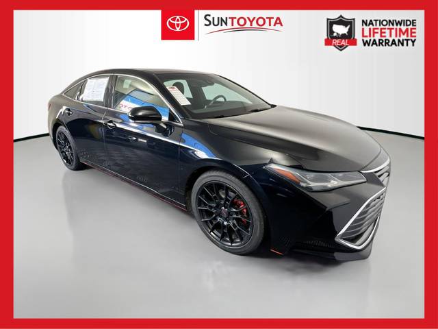 2021 Toyota Avalon Limited FWD photo