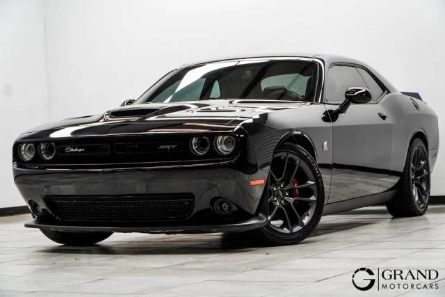 2020 Dodge Challenger R/T Scat Pack RWD photo