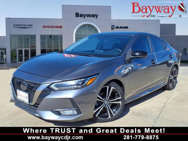 2020 Nissan Sentra SR FWD photo