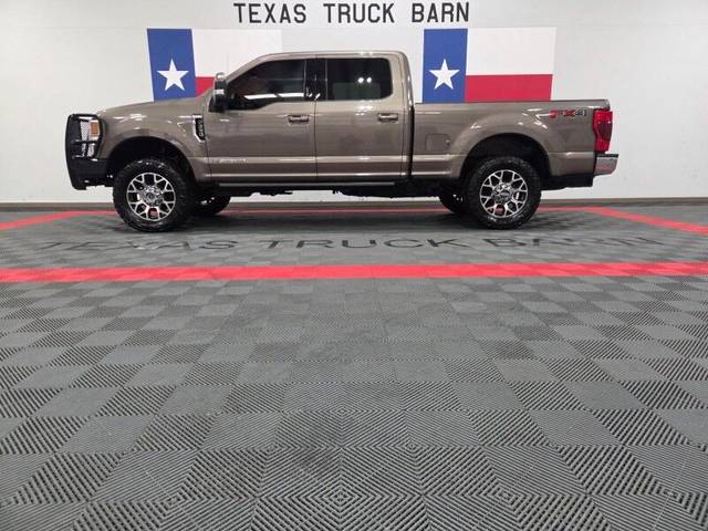 2020 Ford F-250 Super Duty LARIAT 4WD photo