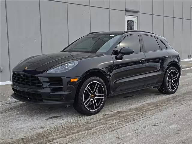 2021 Porsche Macan S AWD photo