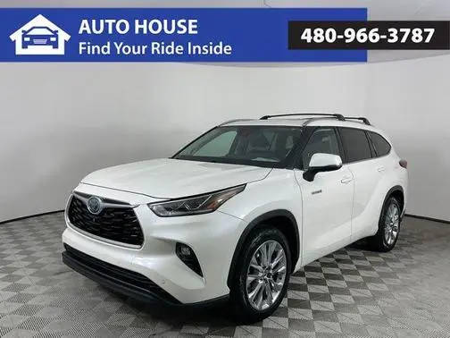 2021 Toyota Highlander Hybrid Limited FWD photo