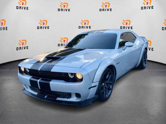 2020 Dodge Challenger R/T RWD photo