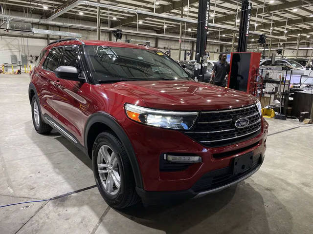 2020 Ford Explorer XLT 4WD photo
