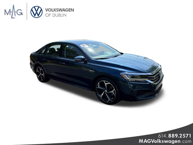 2020 Volkswagen Passat 2.0T R-Line FWD photo