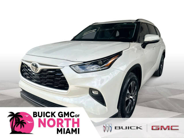 2021 Toyota Highlander XLE FWD photo