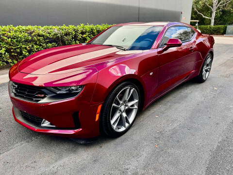2021 Chevrolet Camaro 1LT RWD photo