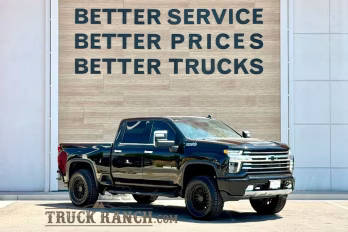 2021 Chevrolet Silverado 3500HD High Country 4WD photo