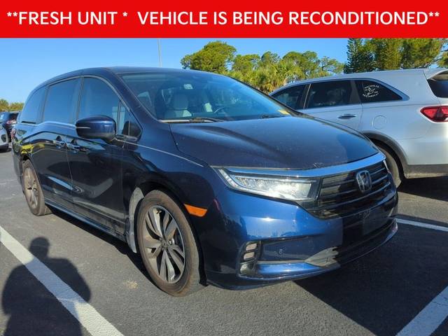 2021 Honda Odyssey Touring FWD photo