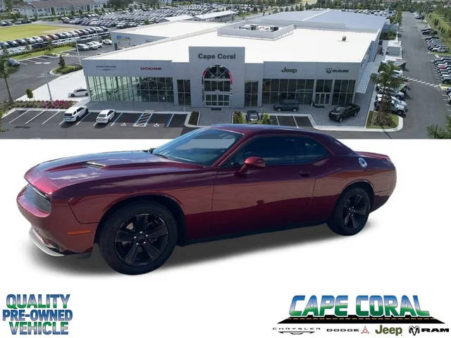 2020 Dodge Challenger SXT RWD photo