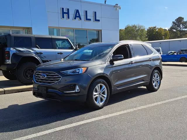 2020 Ford Edge SEL FWD photo