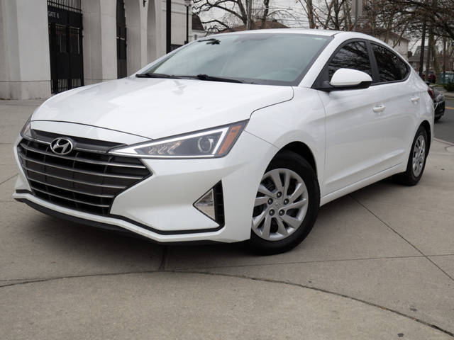 2020 Hyundai Elantra SE FWD photo