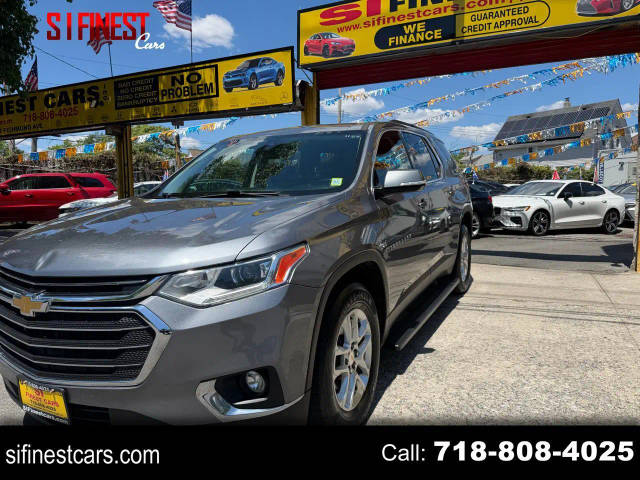 2020 Chevrolet Traverse LT Leather AWD photo