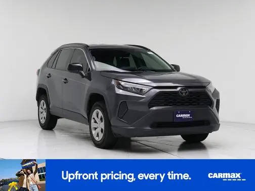 2021 Toyota RAV4 LE FWD photo