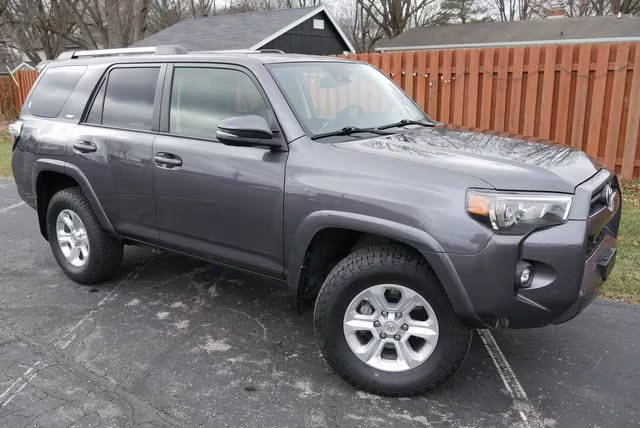 2021 Toyota 4Runner SR5 Premium 4WD photo