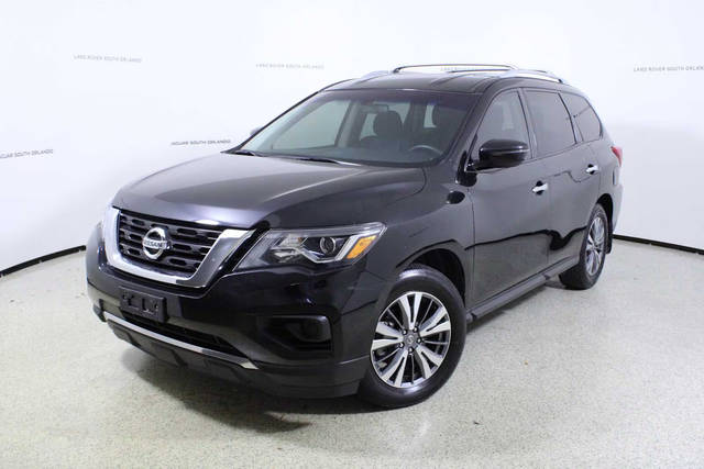 2020 Nissan Pathfinder S FWD photo