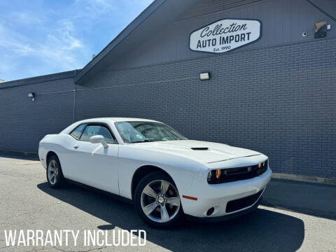 2019 Dodge Challenger SXT RWD photo